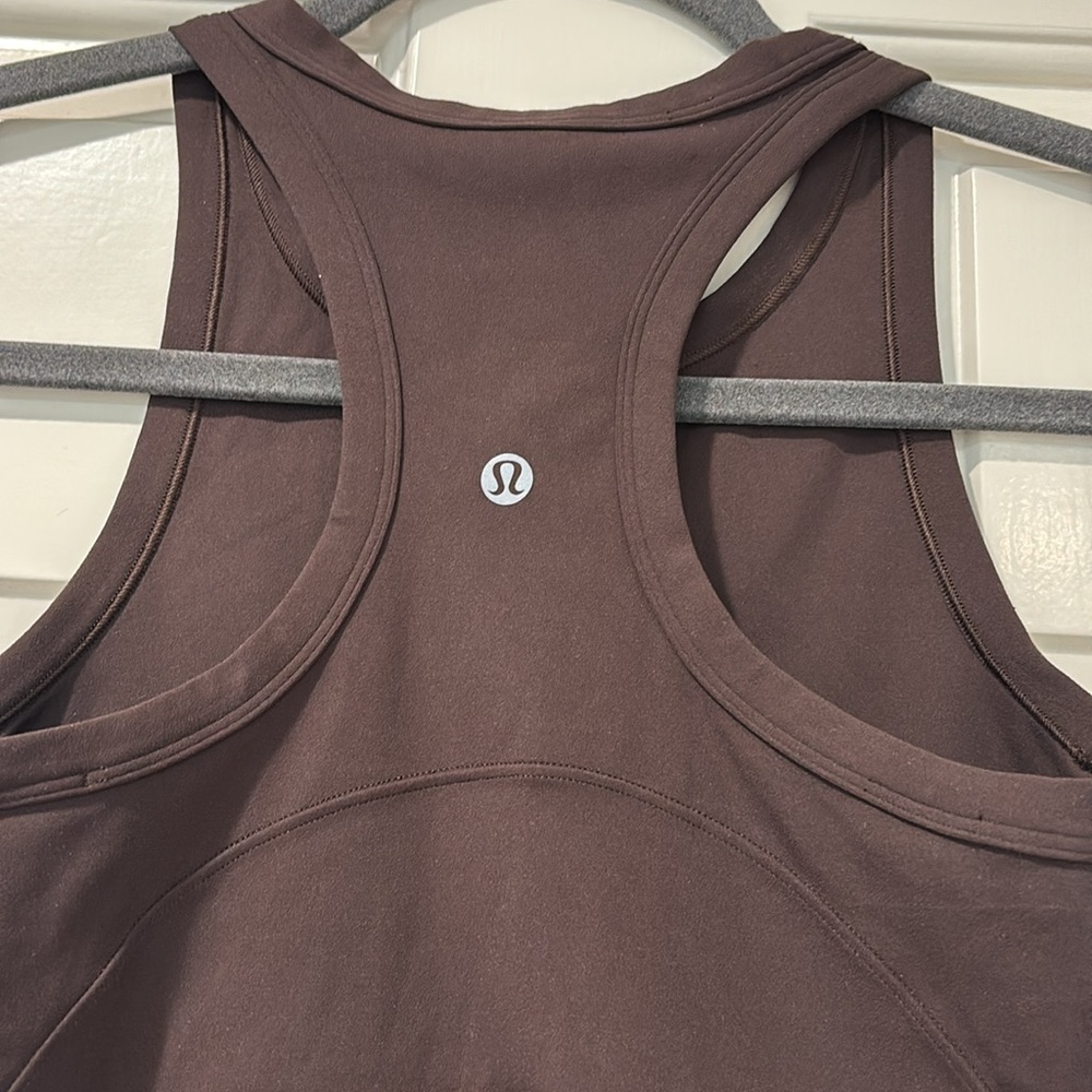 Lululemon Chocolate Brown Tank Top Shirt Yoga Women’s Size 6 Workout Running EUC - Picture 4 of 5